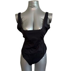 SKIMS BLACK ONE PIECE NWT